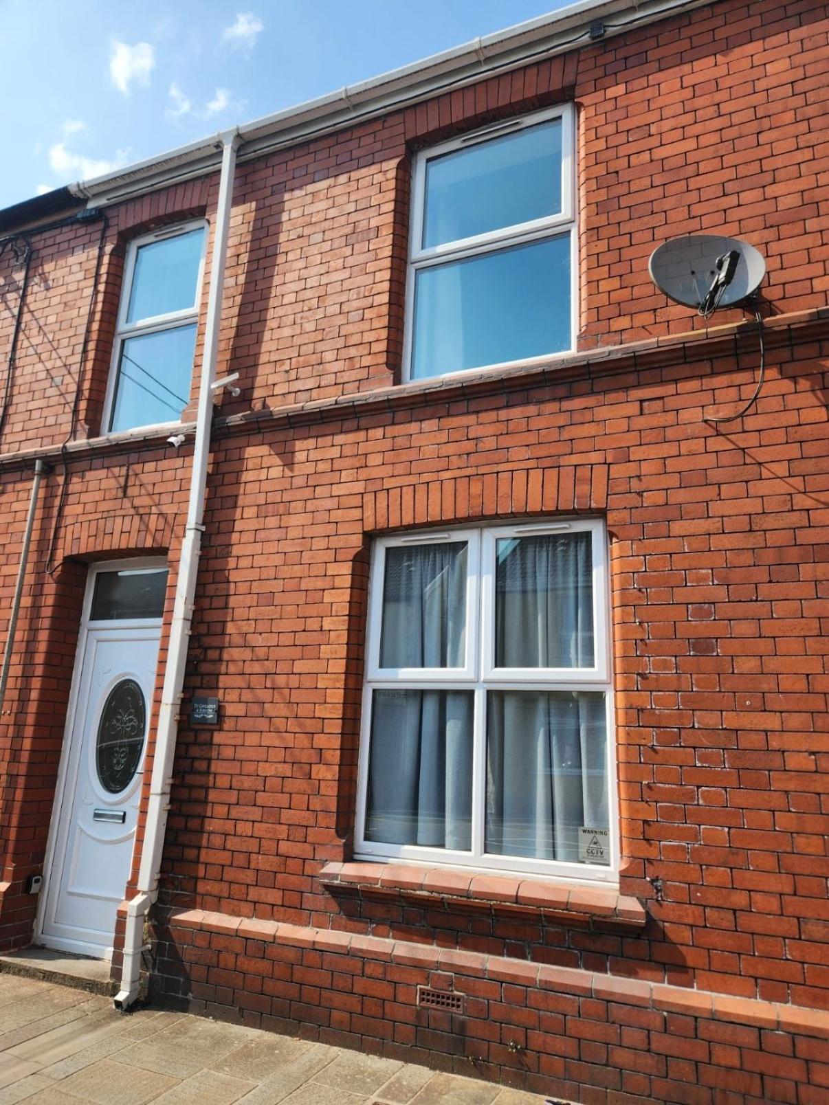 Ty Gwladus A Einion By Wales Escapes Villa Glyn Neath Exterior photo